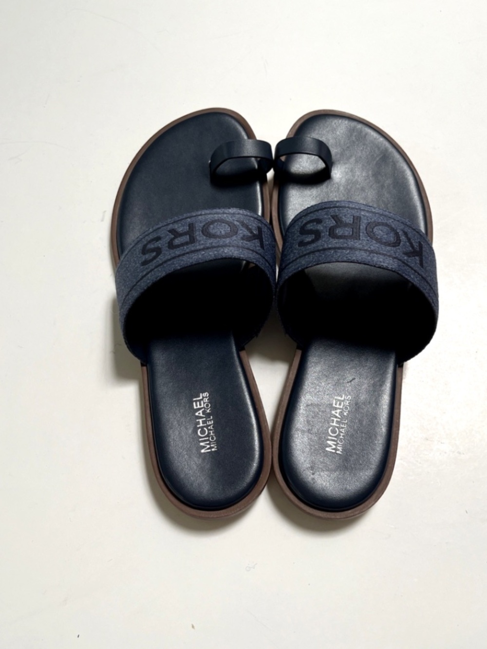 Michael Kors Toe Ring Slide Sandals Navy Blue Logo Flat Slides Size 10 NWOB - Picture 6 of 9